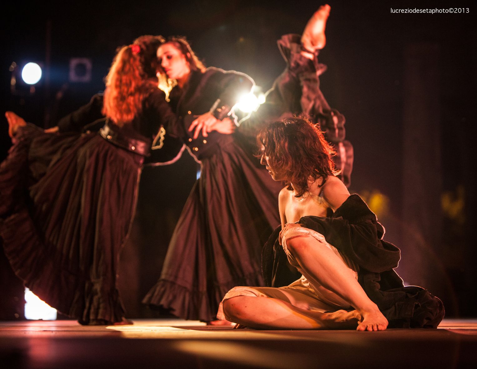 caligola-homme-absurde-e-homme-r-volt-